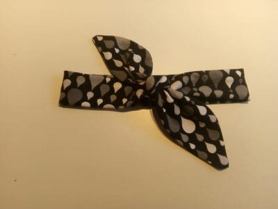 Hårbånd med dråber. Str. 48-62 cm