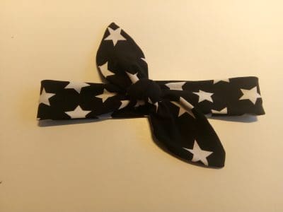 HÄrbÄnd, stor med stjerner. Str. 48-62