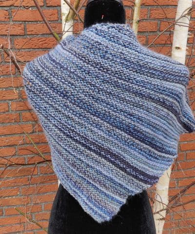 Lækkert sjal/tørklæde i uld.