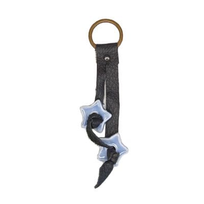 Håndlavet nøglering med keramiske stjerner